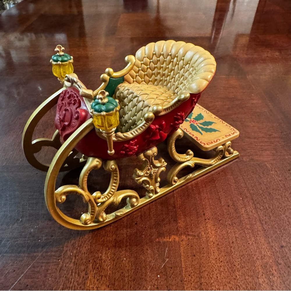 Hallmark Keepsake Christmas Ornament Santa's Sleigh New